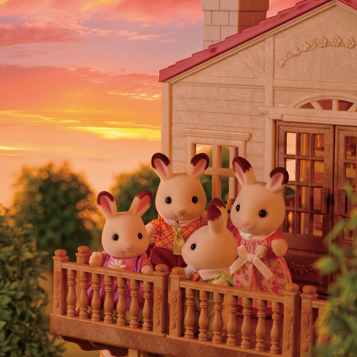 Calico Critters Red Roof Country Home Gift Set