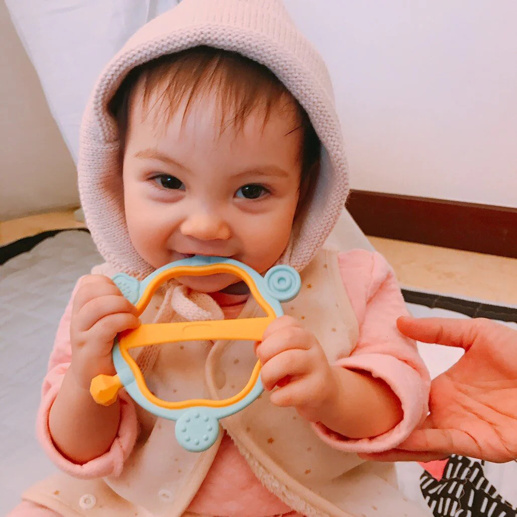 The Hexagonal Teether