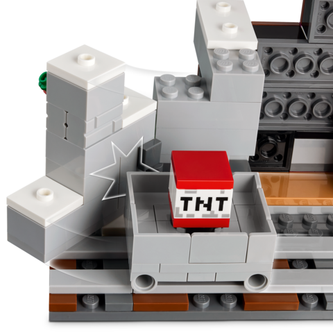 LEGO® Minecraft® Pickaxe Mine