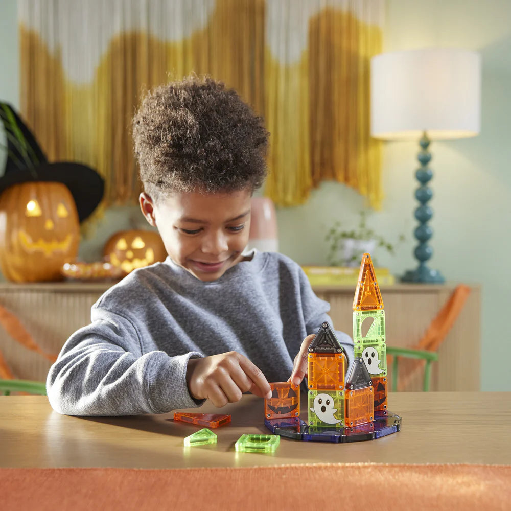 Magna-Tiles® Spooky Micromags 24 piece Travel Set