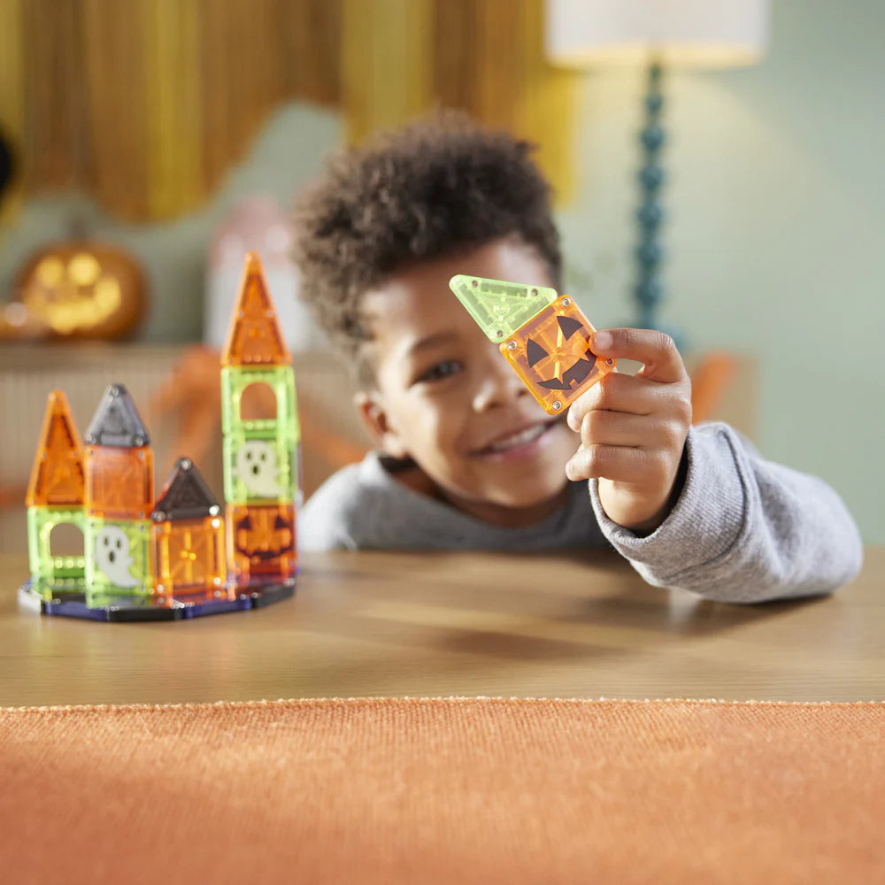 Magna-Tiles® Spooky Micromags 24 piece Travel Set