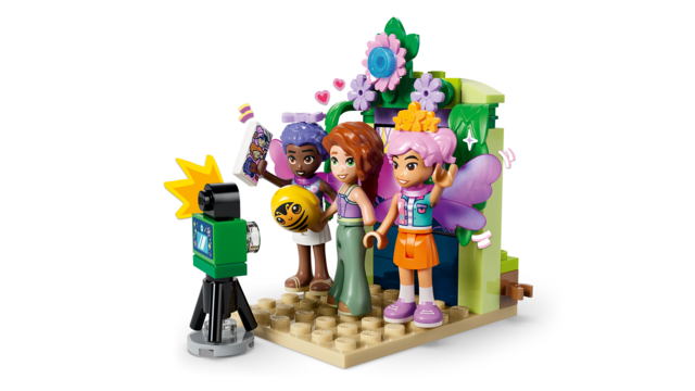 LEGO® Friends Spinning Flower & Fairy Teacup Ride