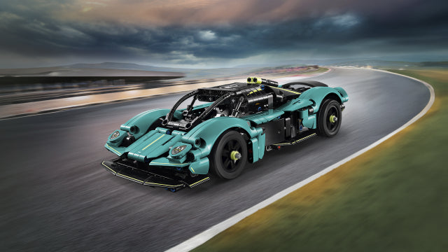 LEGO® Technic™ Aston Martin Valkyrie