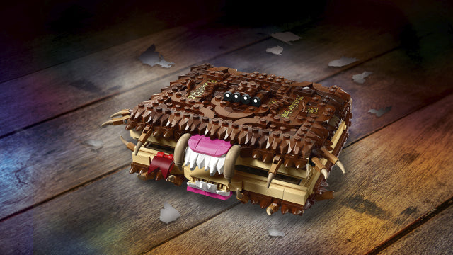 LEGO® Harry Potter™ Chomping Monster Book of Monsters