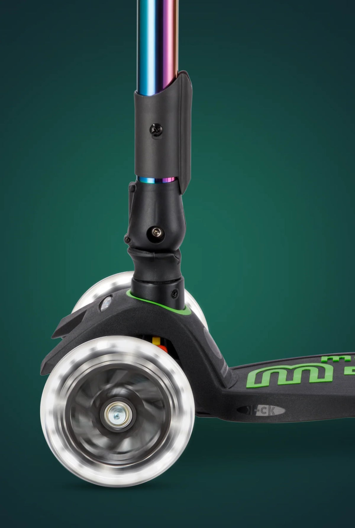 Maxi Deluxe LED Foldable Green Neochrome Scooter