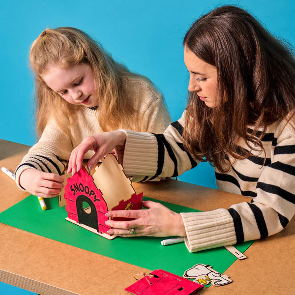 Peanuts Color In Wooden Bird House