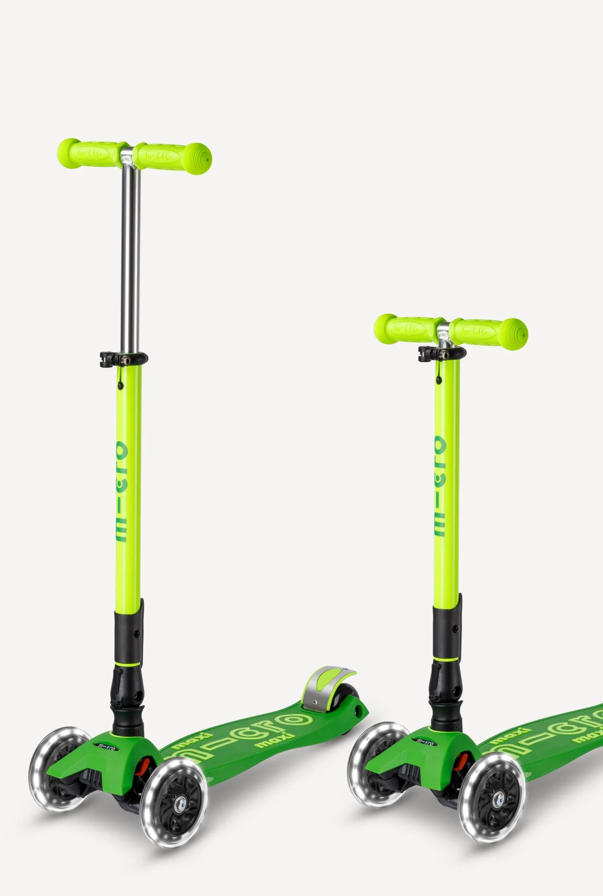 Maxi Deluxe LED Parrot Neon Green Foldable Scooter