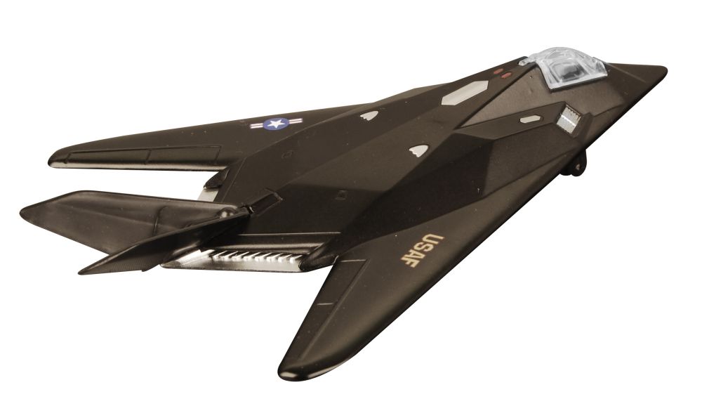 F-117 Nighthawk Pullback