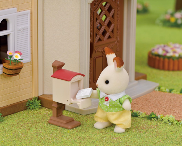Calico Critters Red Roof Country Home Gift Set