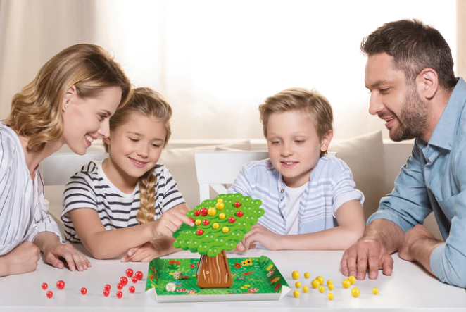 Stay Apple Balance Game