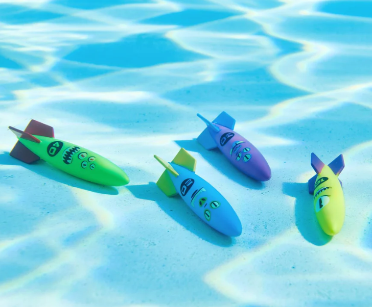 Toypedo Bandits Diving