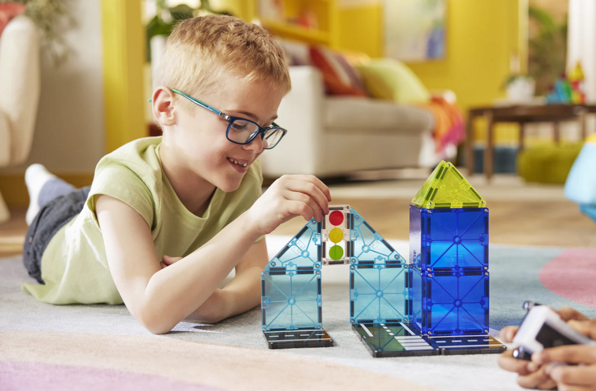 Magna-Tiles® Police Patrol 20 piece set