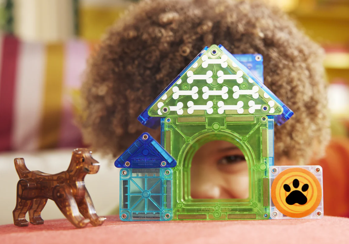 Magna-Tiles® Dog House 13 piece set