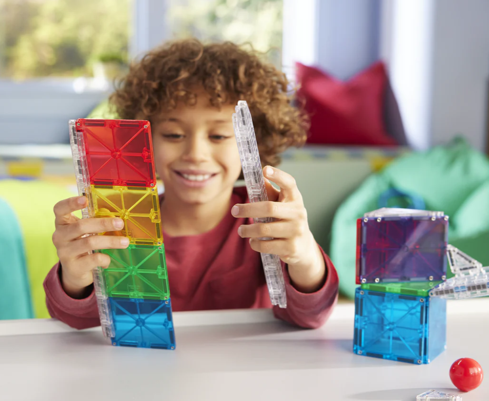 Magna-Tiles® Rail Racers 33 piece set