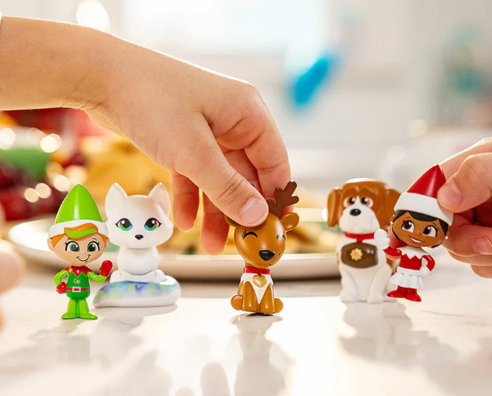 Elf on the Shelf Santaverse Minis Series 5 (sold individually)