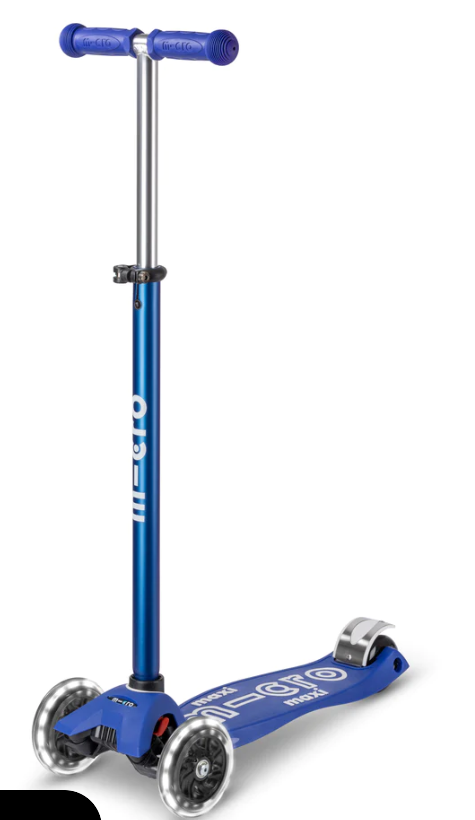 Maxi Deluxe LED Blue and White Scooter