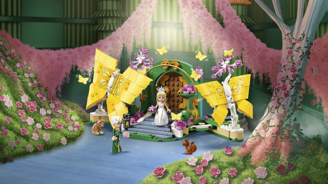 LEGO® Wicked Glinda’s Wedding Day