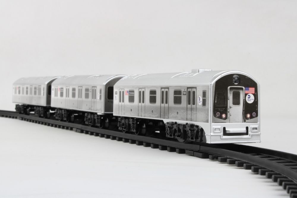 MTA 3 Piece Train Set with Track