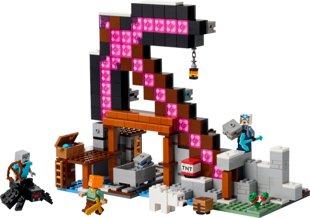 LEGO® Minecraft® Pickaxe Mine