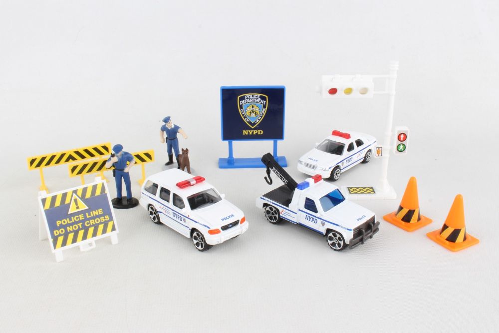 NYPD 14 Piece Playset