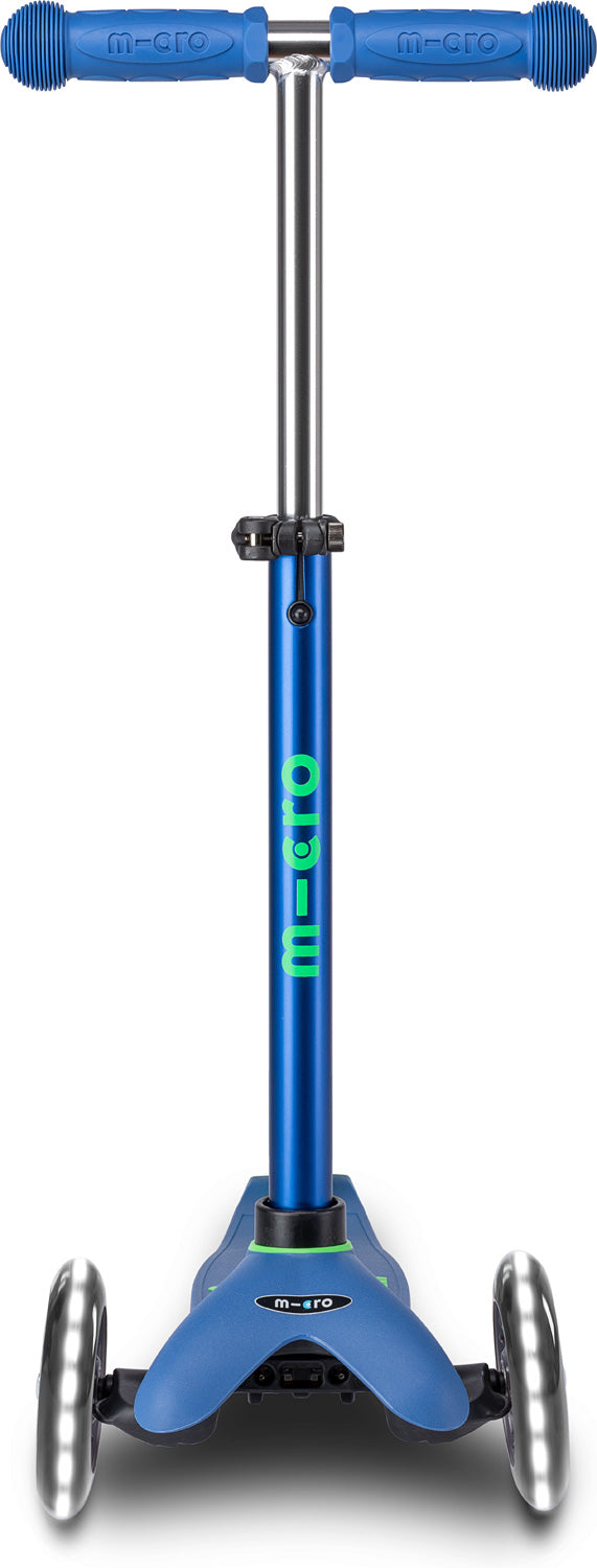Mini Deluxe LED Crystal Blue Scooter