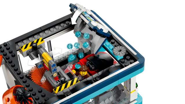 LEGO® City Drive-through Car Wash