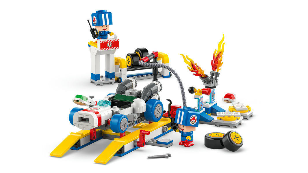 LEGO® Super Mario™ Mario Kart™ Toad’s Garage