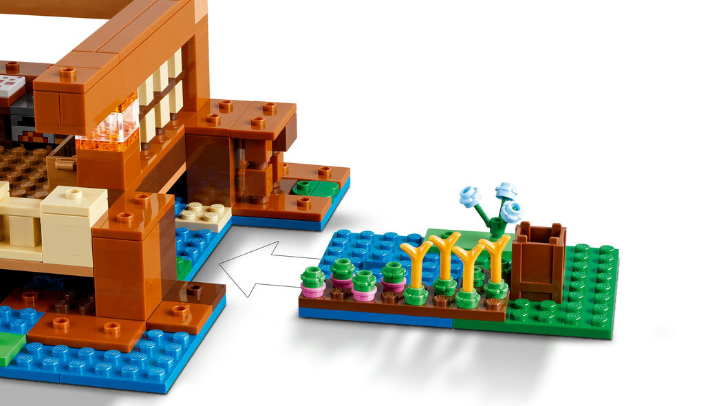 LEGO® Minecraft® The Frog House