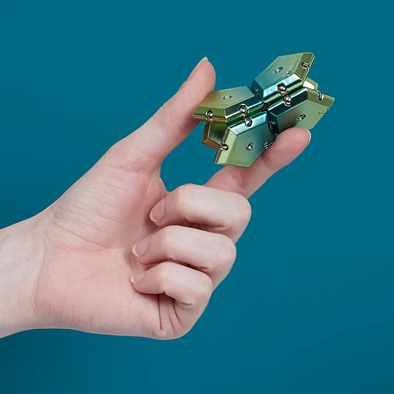 Geode Magnetic Fidget Set Chrome Gamma Green