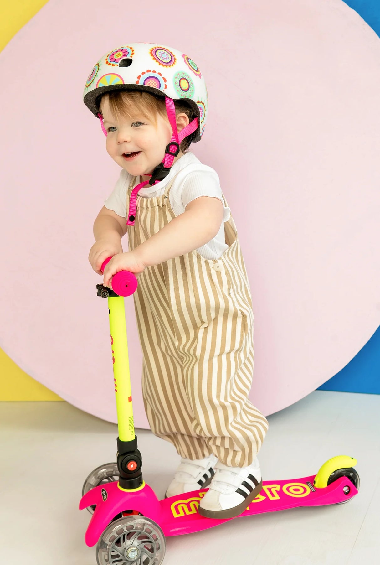 Mini Deluxe LED Foldable Flamingo Pinl/Yellow Scooter