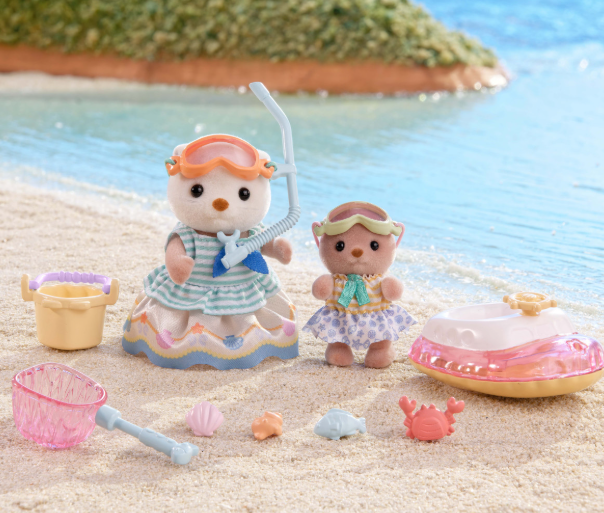 Calico Critters Sea Otter Sisters Splashy Snorkle Set