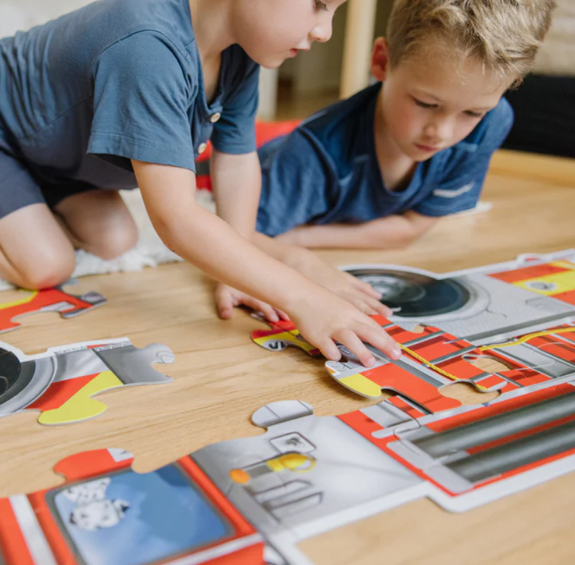 24 pc Giant Fire Engine Floor Puzzle