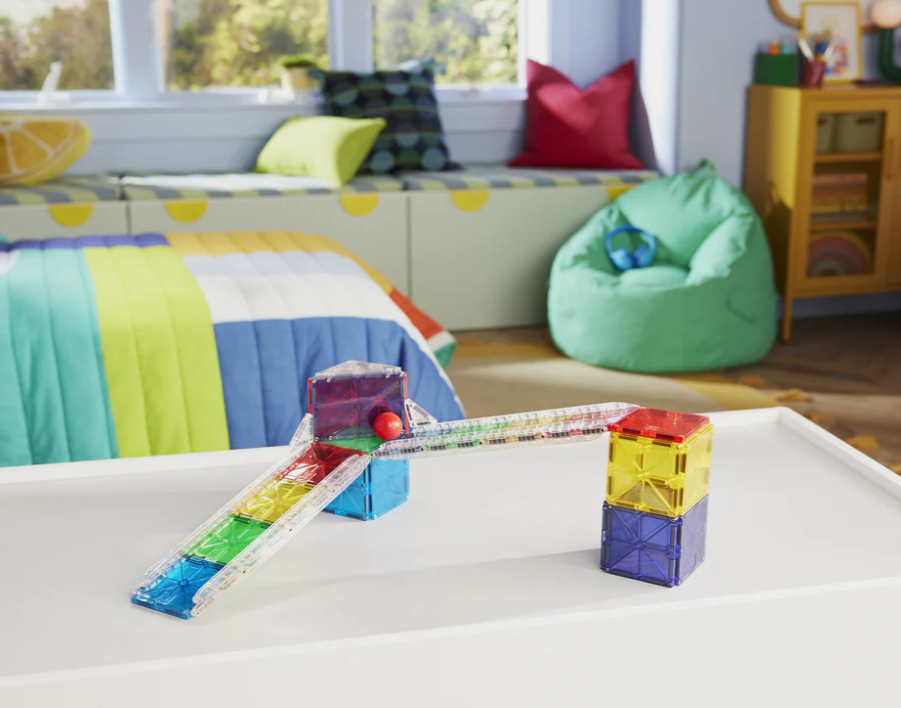 Magna-Tiles® Rail Racers 33 piece set