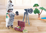 Wiltopia Photographer with Zebras