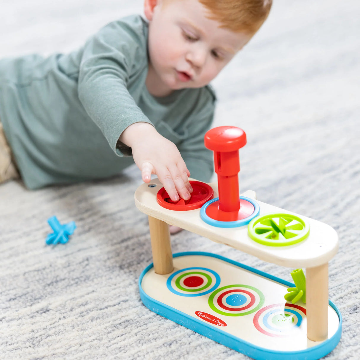 Match and Push Spinning Tops