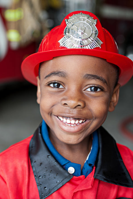 Firefighter with Accessories (Size 3-4)