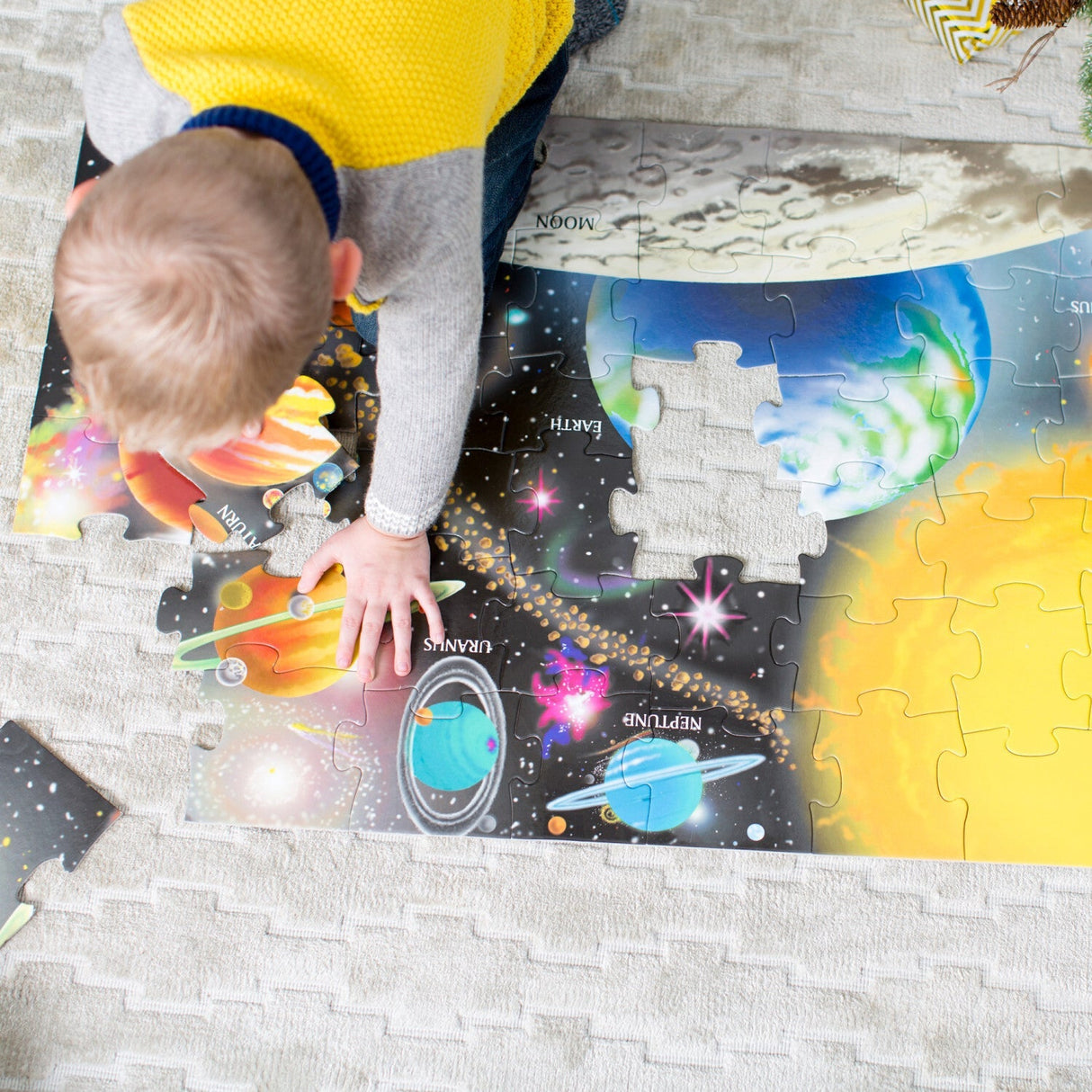 48 pc Solar System Floor Puzzle