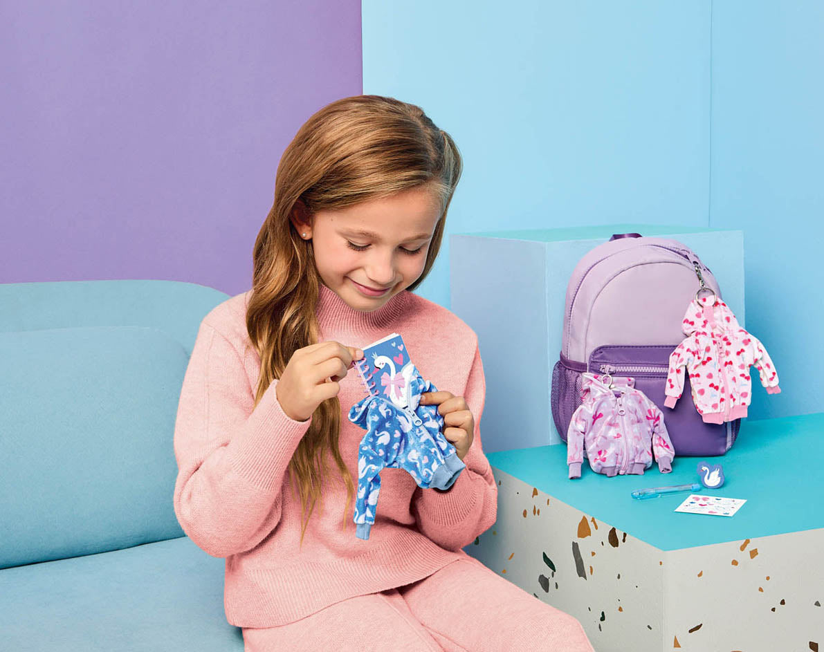 Mini Hoodie with Stationery Asst
