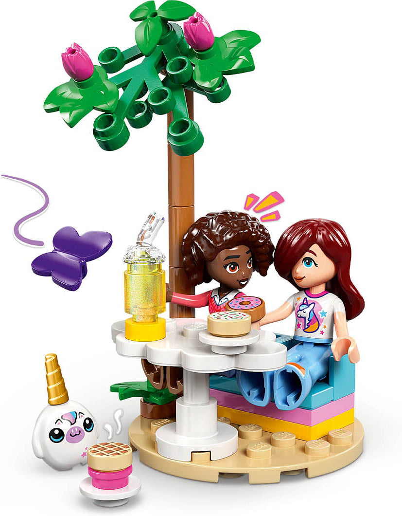 FRIENDS Unicorn Dream Cafe