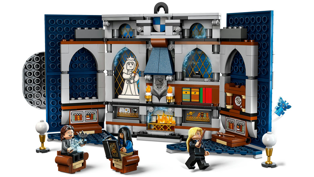 RAVENCLAW HOUSE BANNER - THE TOY STORE